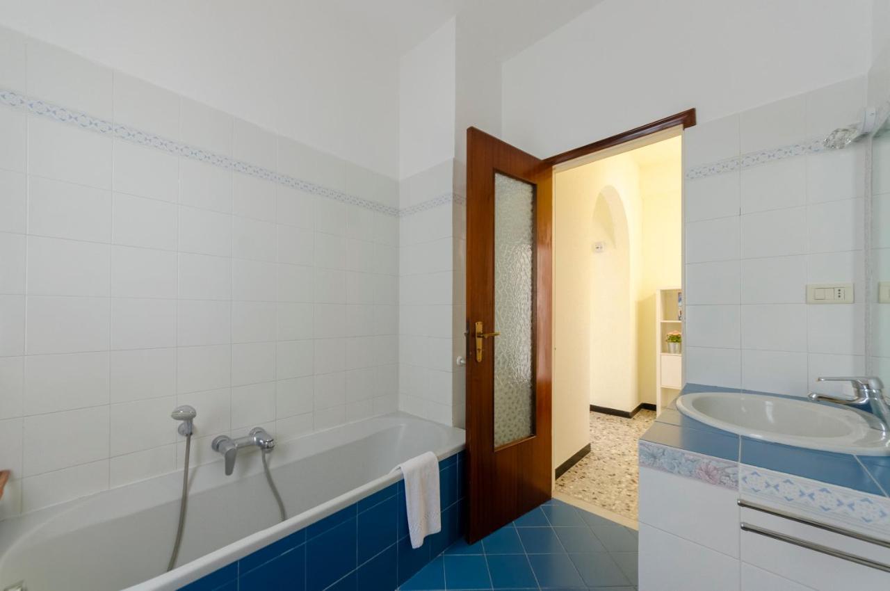 Joivy Family Flat With 3 Balconies, 10 Min To Beach Монеглия Екстериор снимка