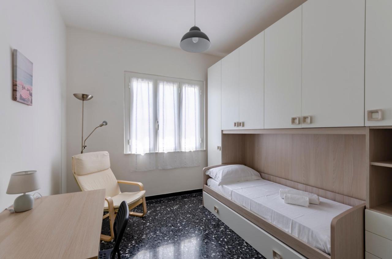 Joivy Family Flat With 3 Balconies, 10 Min To Beach Монеглия Екстериор снимка